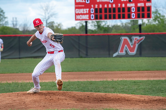 Neenah vs DC Everest 249