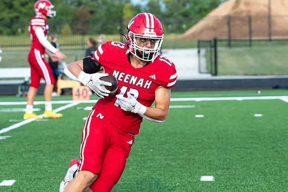 Neenah vs Menasha 0031