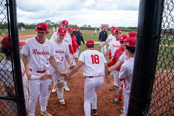 Neenah vs DC Everest 190