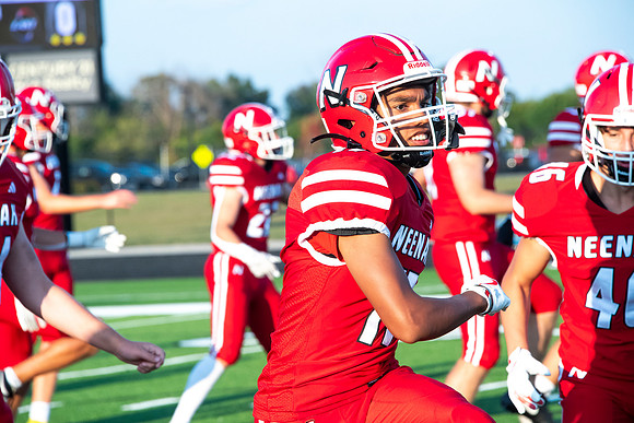 Neenah vs Appleton East 0170