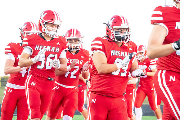 Neenah vs Kimberly 0242