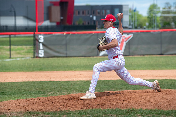 Neenah vs DC Everest 442