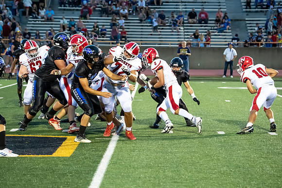 Neenah v Oshkosh West_0455