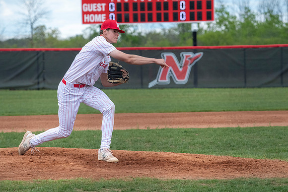 Neenah vs DC Everest 254