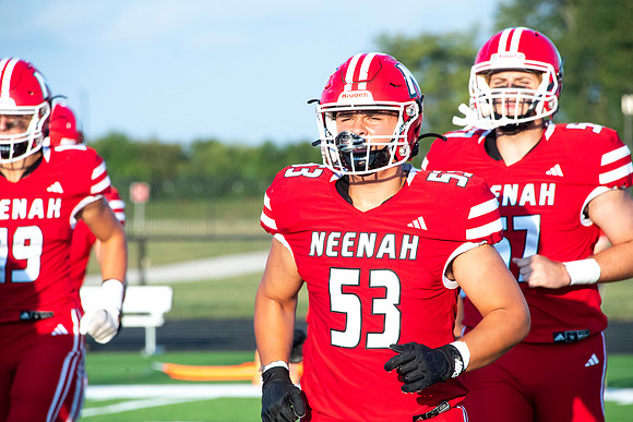 Neenah vs Appleton East 0164