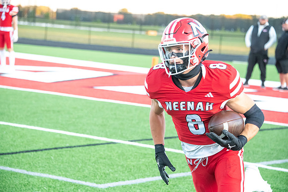 Neenah vs Kimberly 0100