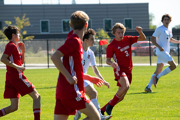 Neenah vs Sussex Hamilton 034