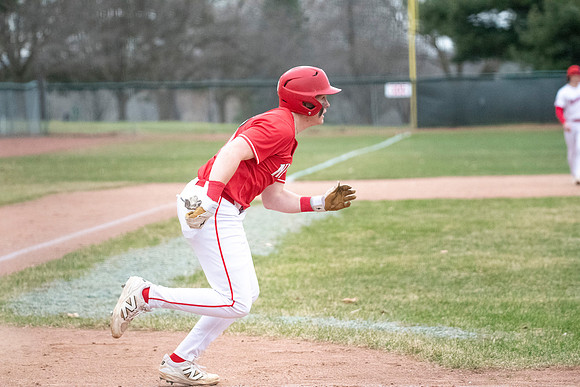 Neenah vs Hortonville 0202