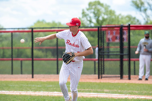 Neenah vs DC Everest 407