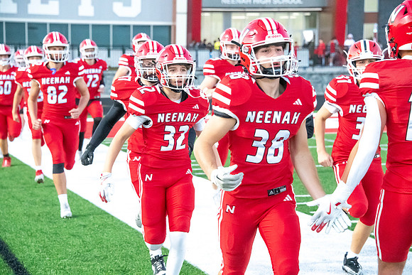 Neenah vs Kimberly 0175