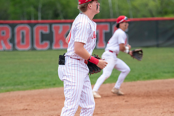 Neenah vs DC Everest 270
