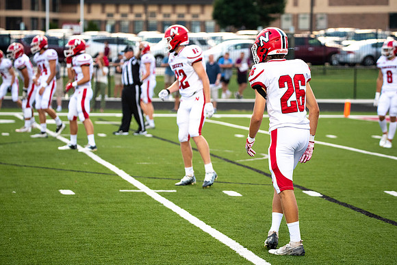 Neenah v DePere_0228