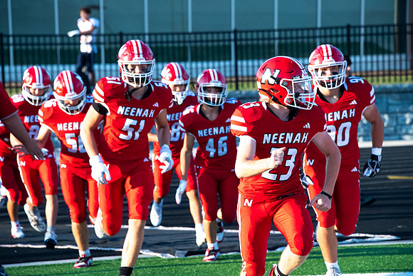 Neenah vs Appleton East 0113