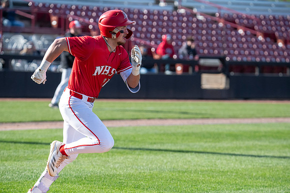Neenah vs Menasha0324