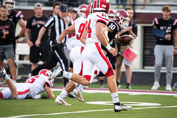 Neenah v DePere_0220