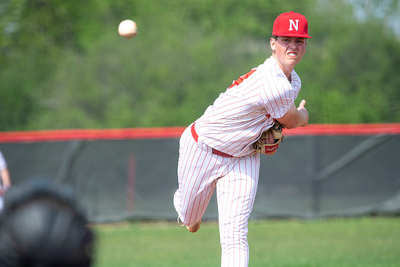 Neenah vs Hortonville 0170