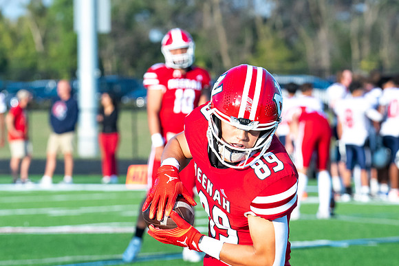 Neenah vs Appleton East 0077