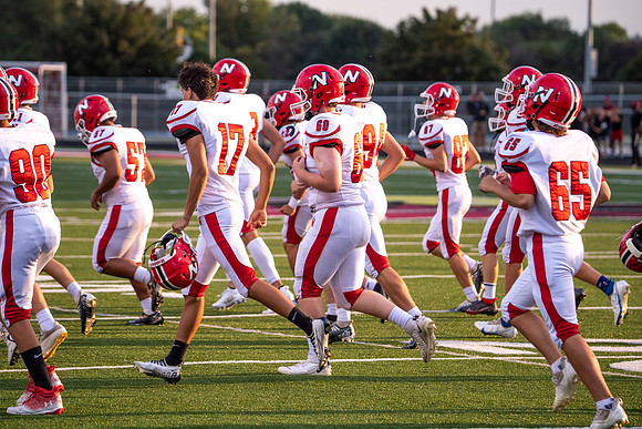 Neenah v DePere_0208