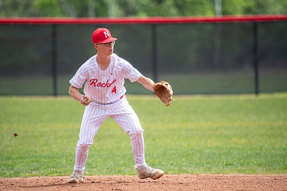 Neenah vs DC Everest 066