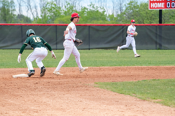 Neenah vs DC Everest 289