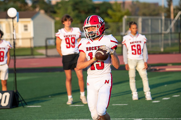 Neenah v Oshkosh West_0039