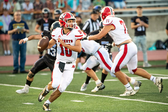 Neenah v Oshkosh West_0303