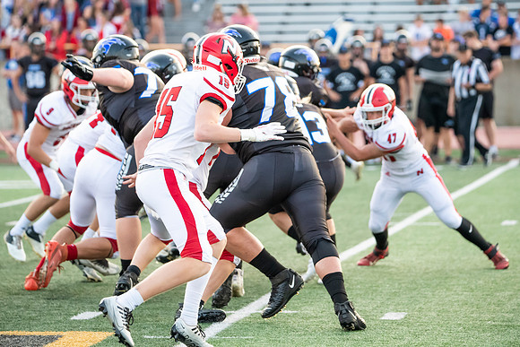 Neenah v Oshkosh West_0198