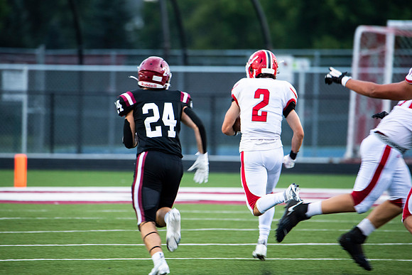 Neenah v DePere_0309