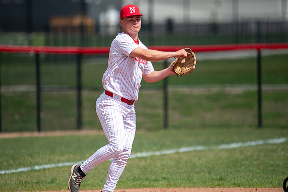 Neenah vs DC Everest 094