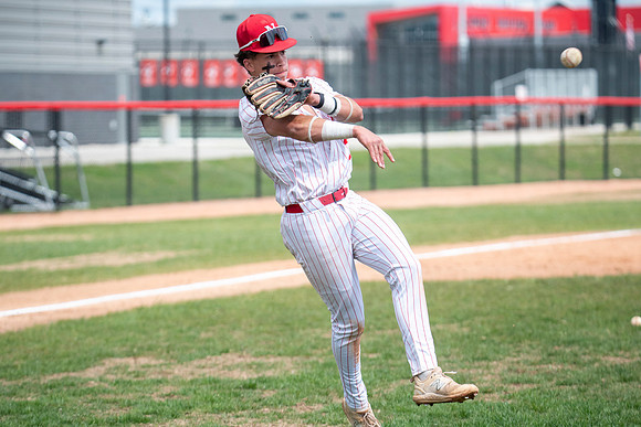 Neenah vs DC Everest 107