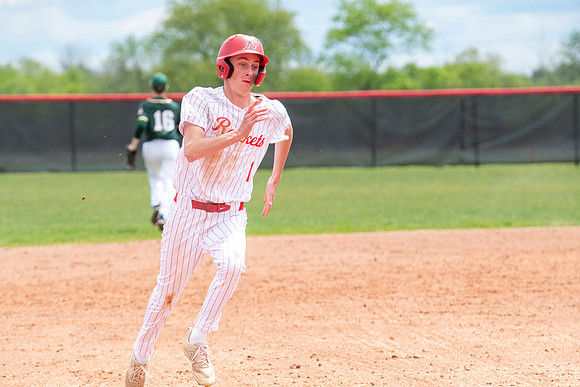 Neenah vs DC Everest 326