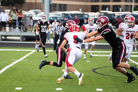 Neenah v DePere_0234