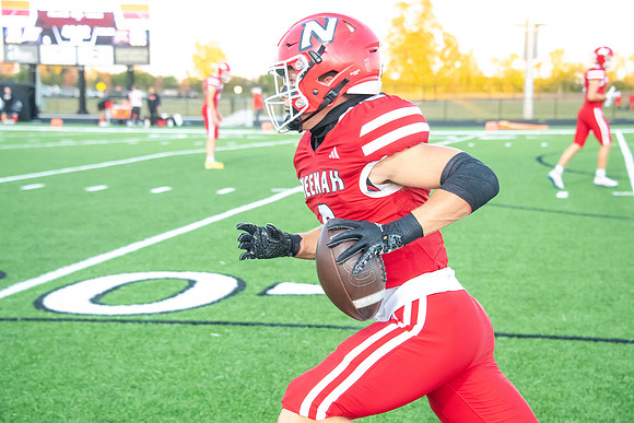 Neenah vs Kimberly 0142