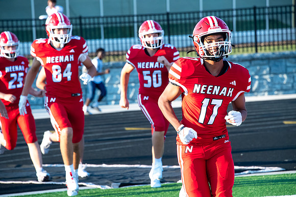 Neenah vs Appleton East 0137