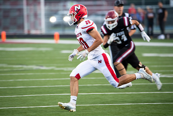 Neenah v DePere_0266