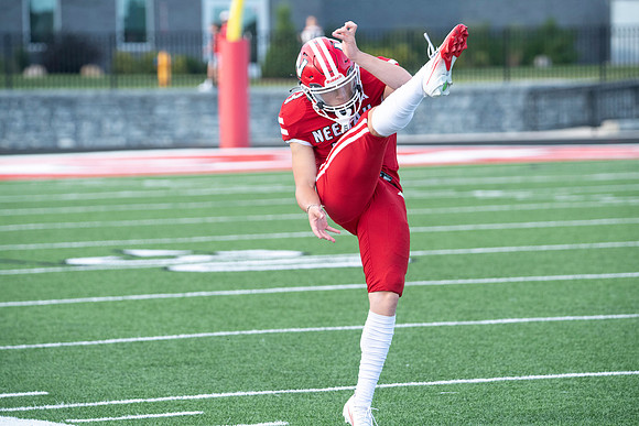NHS_vs_Muskego_0027