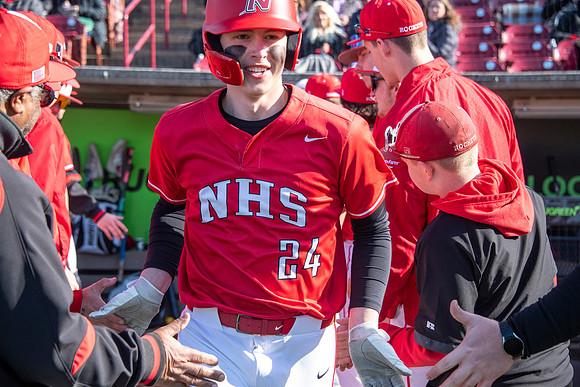 Neenah vs Menasha0210