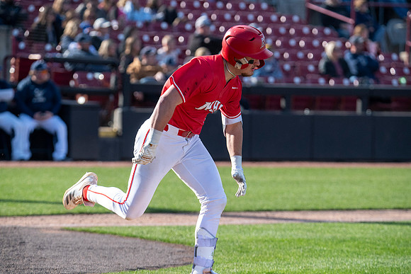 Neenah vs Menasha0319