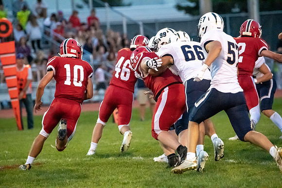 Neenah v Appleton North_0121