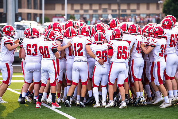 Neenah v DePere_0142