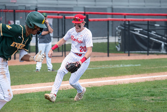 Neenah vs DC Everest 421