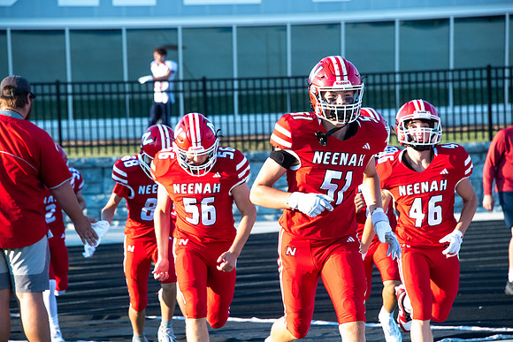 Neenah vs Appleton East 0114