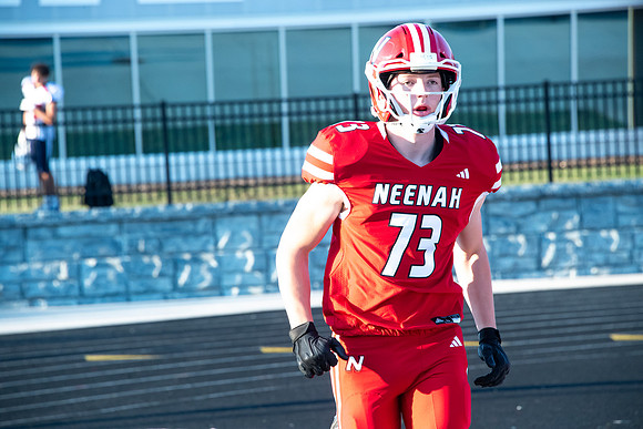 Neenah vs Appleton East 0143