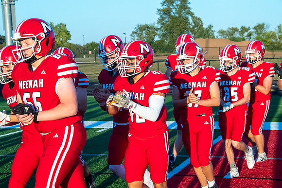 Neenah vs Oshkosh West 0254