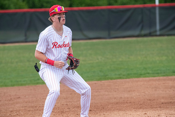 Neenah vs DC Everest 256