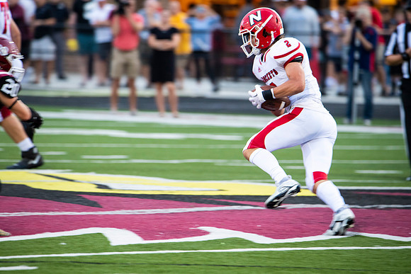 Neenah v DePere_0300