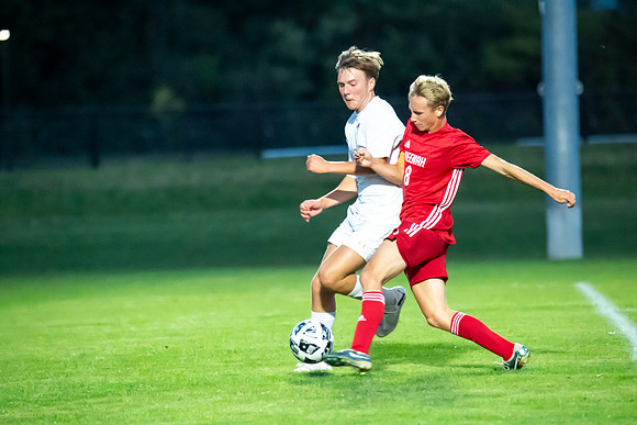 Neenah vs Appleton North 097