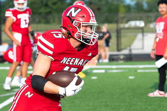 Neenah vs Menasha 0021
