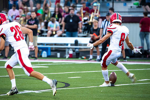 Neenah v DePere_0321
