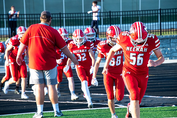 Neenah vs Appleton East 0117
